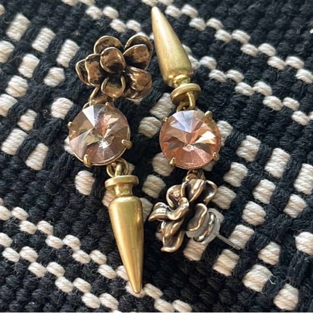 Stella and Dot Earrings